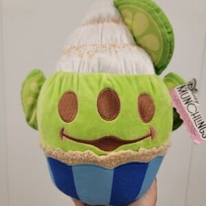 Disney Munchlings Alien Key Lime Pie Cupcake Plush Toy Story Pixar New NWT